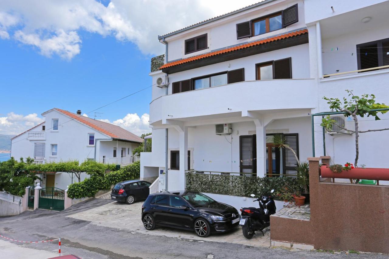 Apartments With A Parking Space Mastrinka, Ciovo - 4324 Trogir Dış mekan fotoğraf